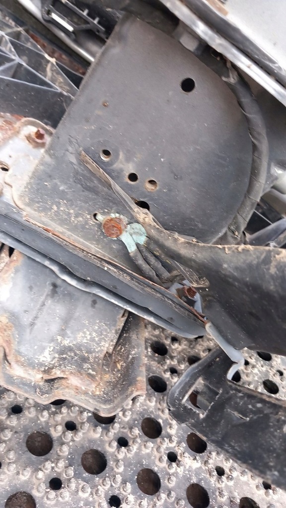 фото №10, Hyundai i30 i lift 1.4b pas передний комплект