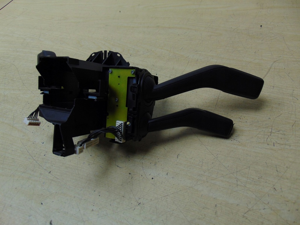 фото №10, Переключатель комбинированный volkswagen оригинальный номер 3c9953507c