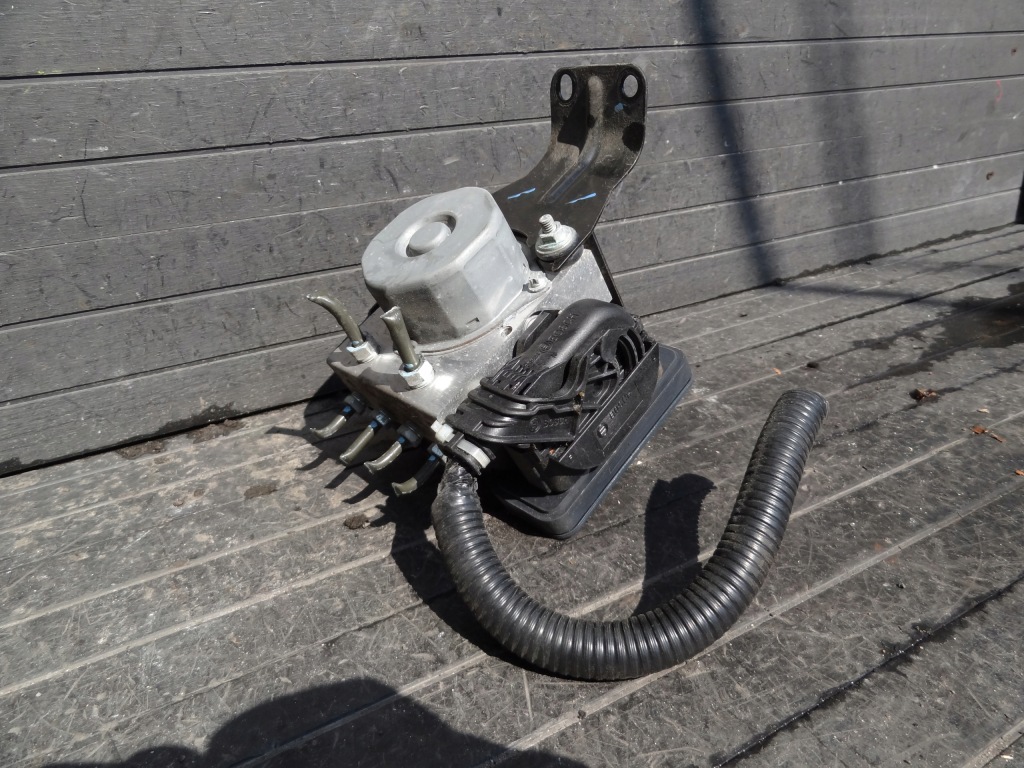 фото №1, Mitsubishi space star 2018 lift 1,0 насос abs 4760b229 оригінал