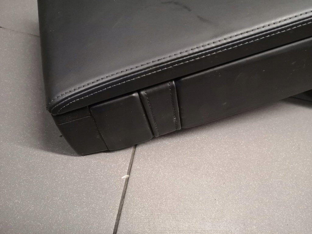 фото №5, Подлокотник сиденье задняя audi a8 d3 4e0886805c