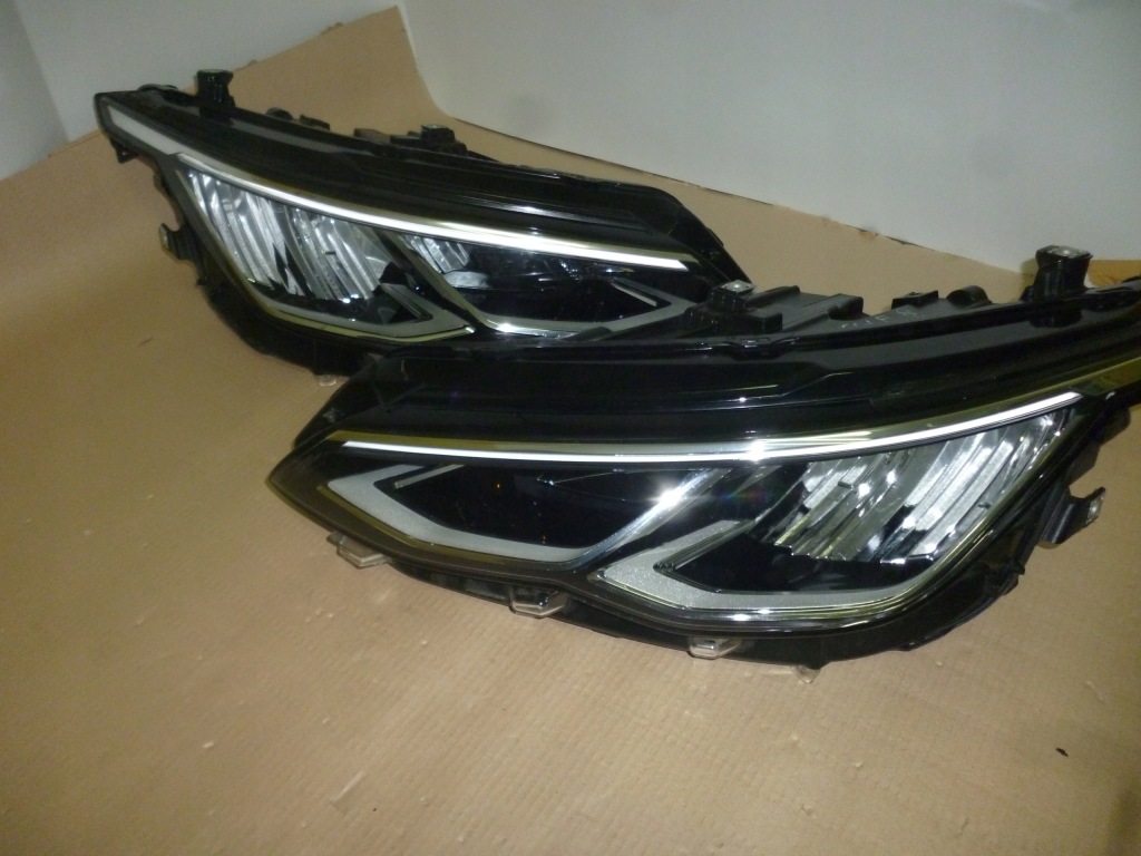 фото №1, Vw golf viii 8 h7 лампа передняя перед rh/lh led