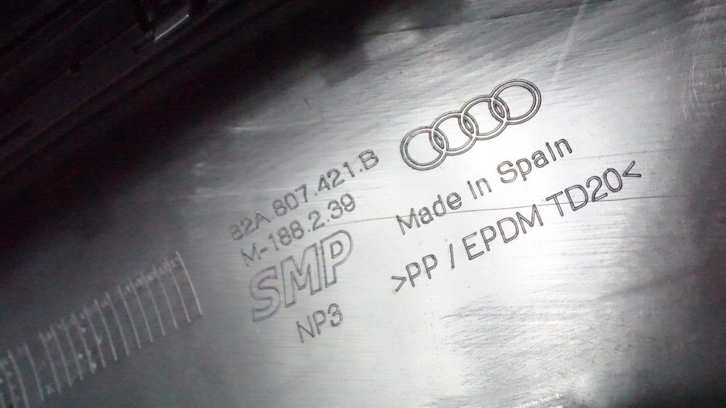 фото №8, Audi a1 ii 18- спойлер накладка бампера задняя 82a807421b