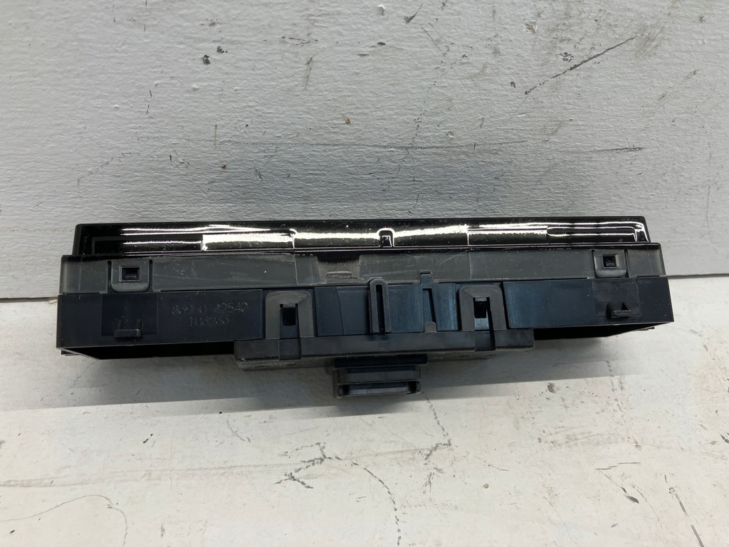 фото №5, Rav4 v дисплей подушка безпеки pod підігрів сидіння