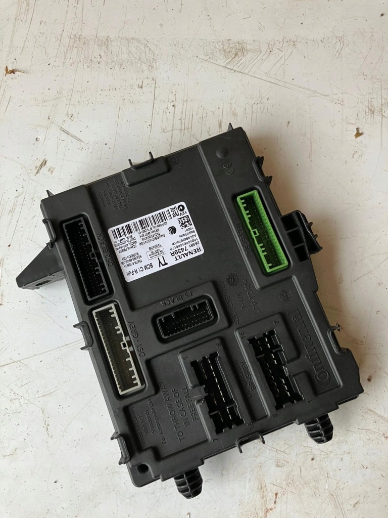 фото №1, Модуль bcm megane iv 1.2 tce 284b17439r