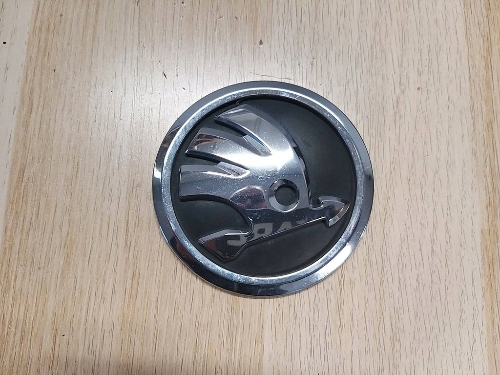 фото №1, Skoda octavia iii 5e rapid емблема значок капот перед передній 5ja853621