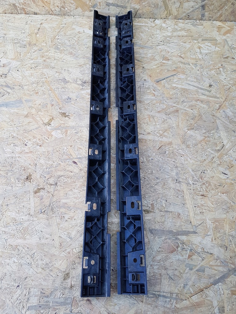 фото №4, Bmw x1 направляющая кронштейн порог 2991494 2991493