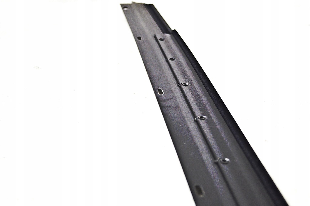 фото №5, Audi a6 c5 молдинг уплотнитель 4b0853284m nowa oryg