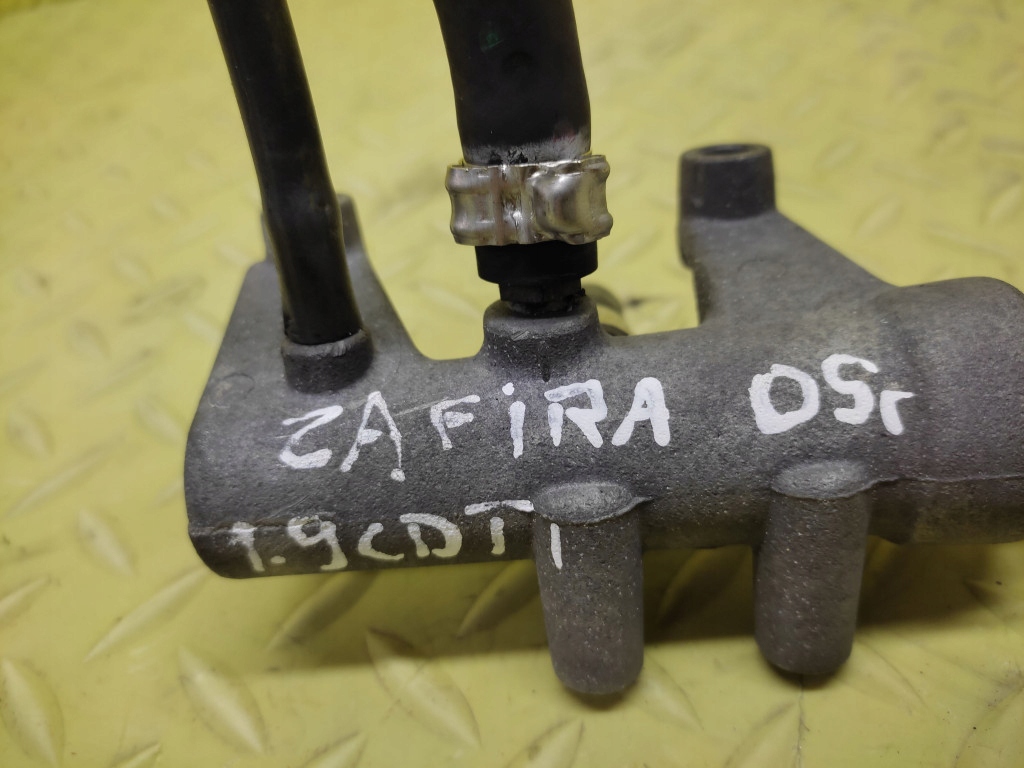 фото №6, Opel zafira b 1.9 cdti распределитель топлива 55203803