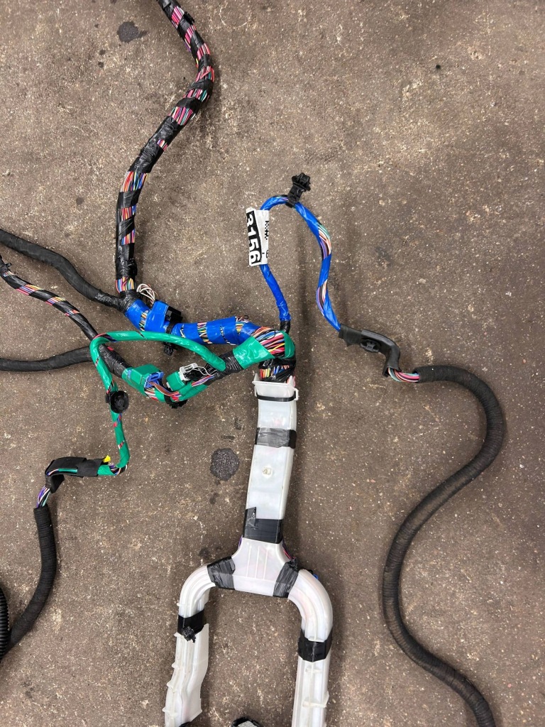 фото №10, Джгут двигуна tesla model x 103242970g