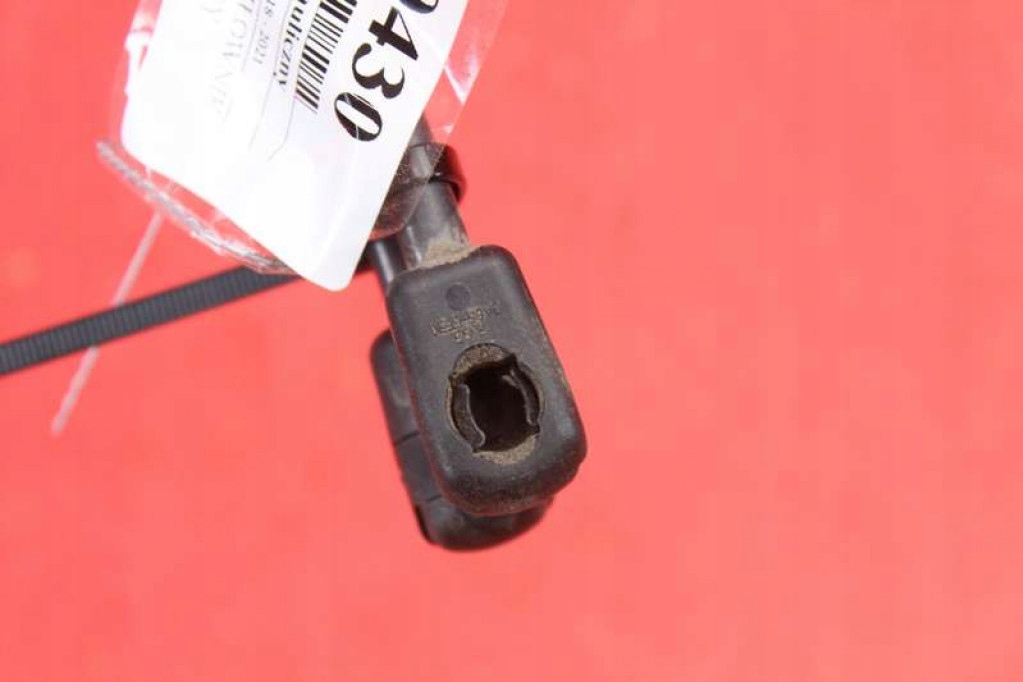 фото №7, Привод амортизаторы крышки 6v6827550a skoda fabia 3 iii 5d hb 18-21