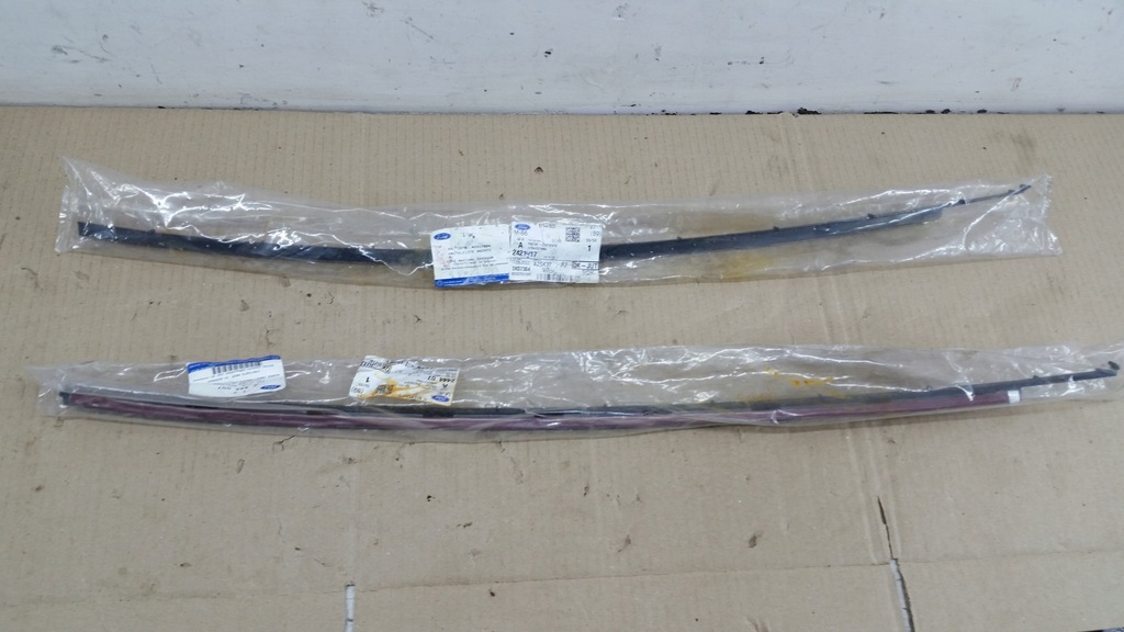 фото №1, Ford focus mk4 молдинг стекло лобовое левая