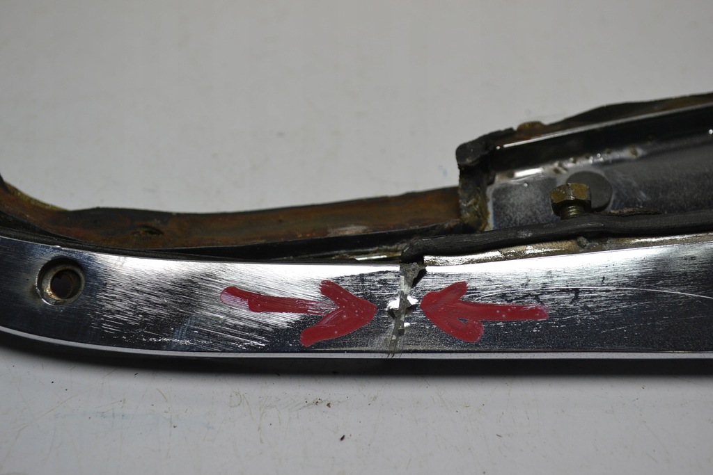 фото №7, Mercedes w116 накладки уголок задняя nad лампы p + l