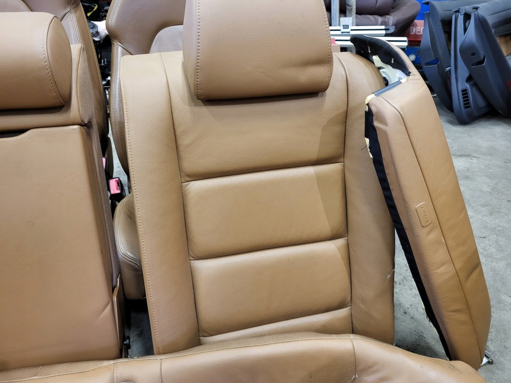 фото №11, Audi a6 c6 kombi сиденья комплект левый правый подогрев заднее сиденье кожаный кожа