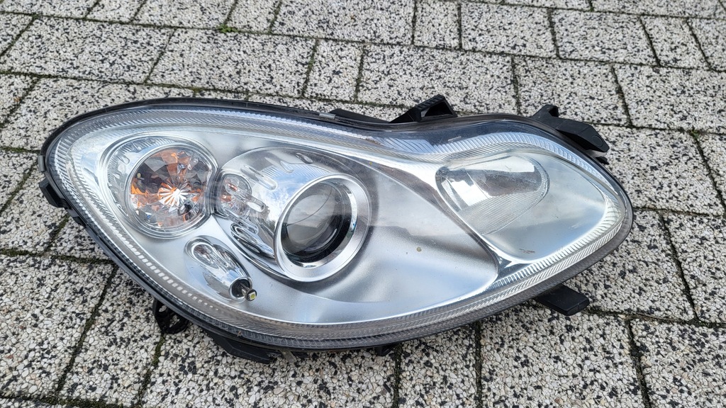 фото №1, Smart forfour ii лампа правая правый перед europa