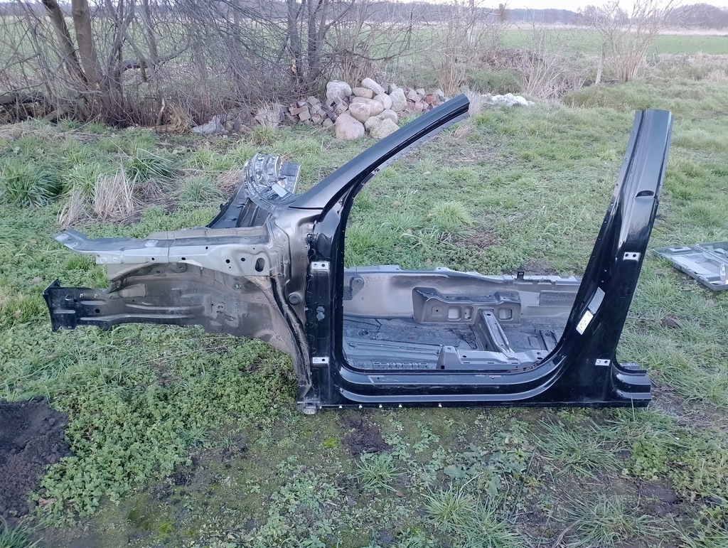 фото №1, Четверть лонжерон порог блок двигателя левый перед audi q3 ii 83a 83f sportback