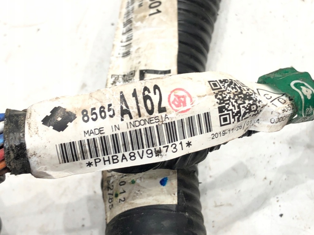 фото №5, Коробка предохранителей mitsubishi outlander iii 8565a162 suv 2.4 135km