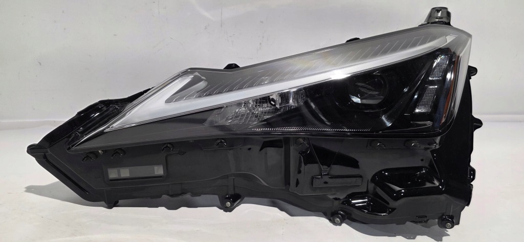Купить Фара левый перед led lexus ux 18- оригинал koito 76-70
