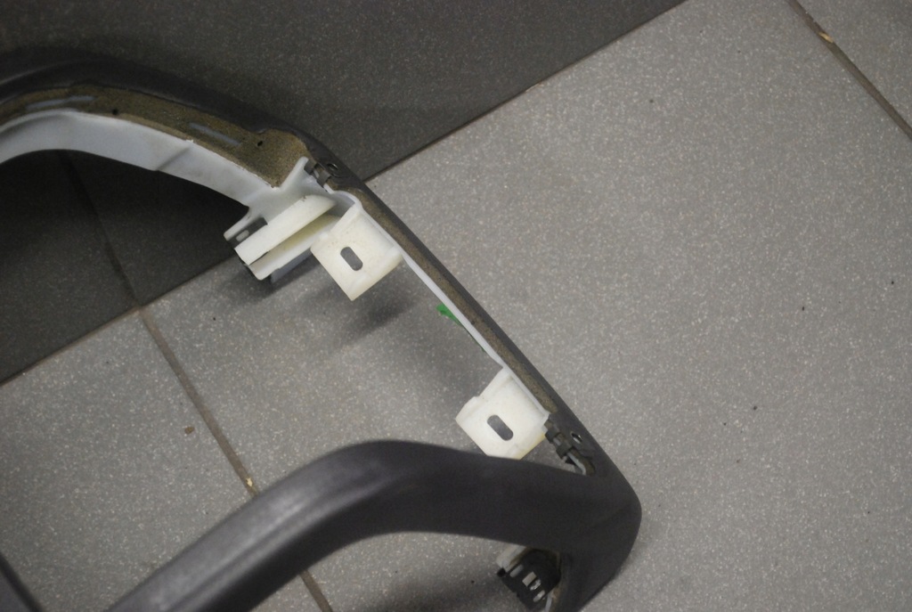 фото №8, Рамка туннель среднего vw phaeton 3d0863243n