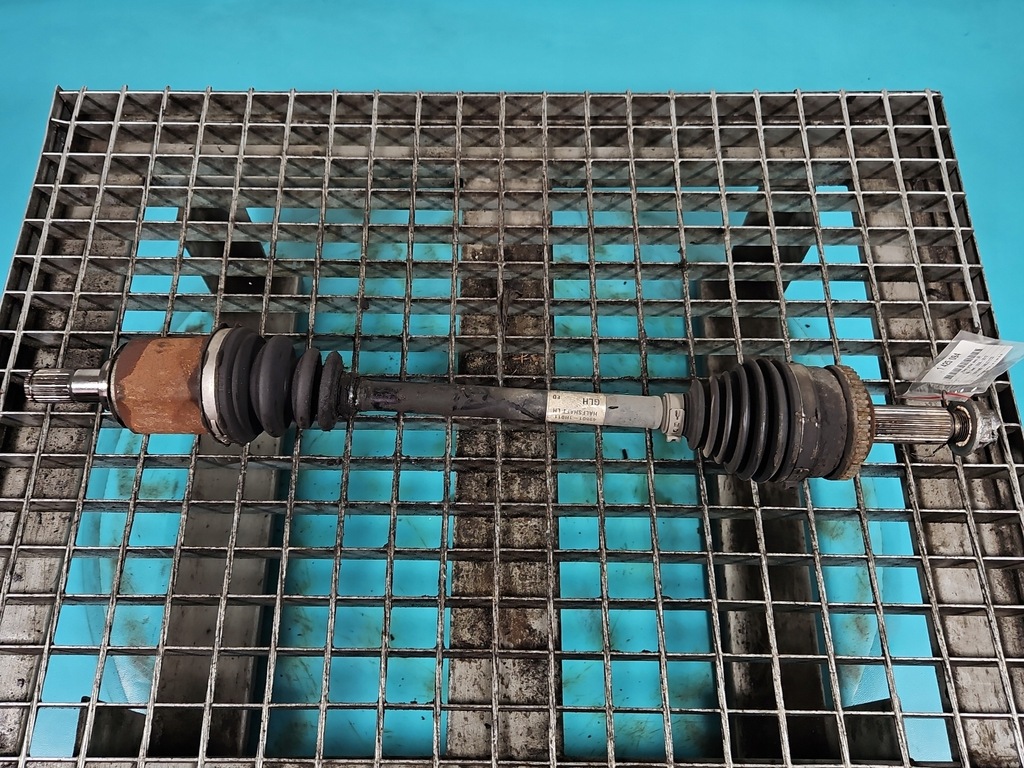 фото №1, Приводной вал перед левая kia ceed i 06- 1.4 16v механическая коробка передач 5b