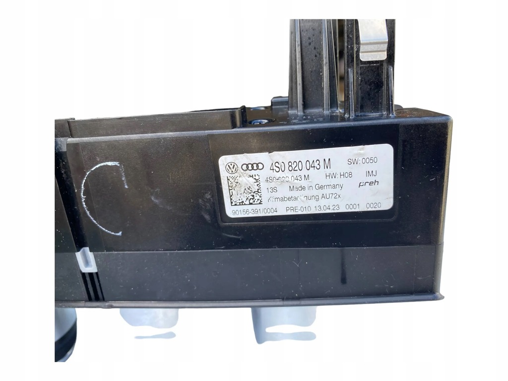 фото №7, 4s0820043m audi r8 4s панель кондиционера