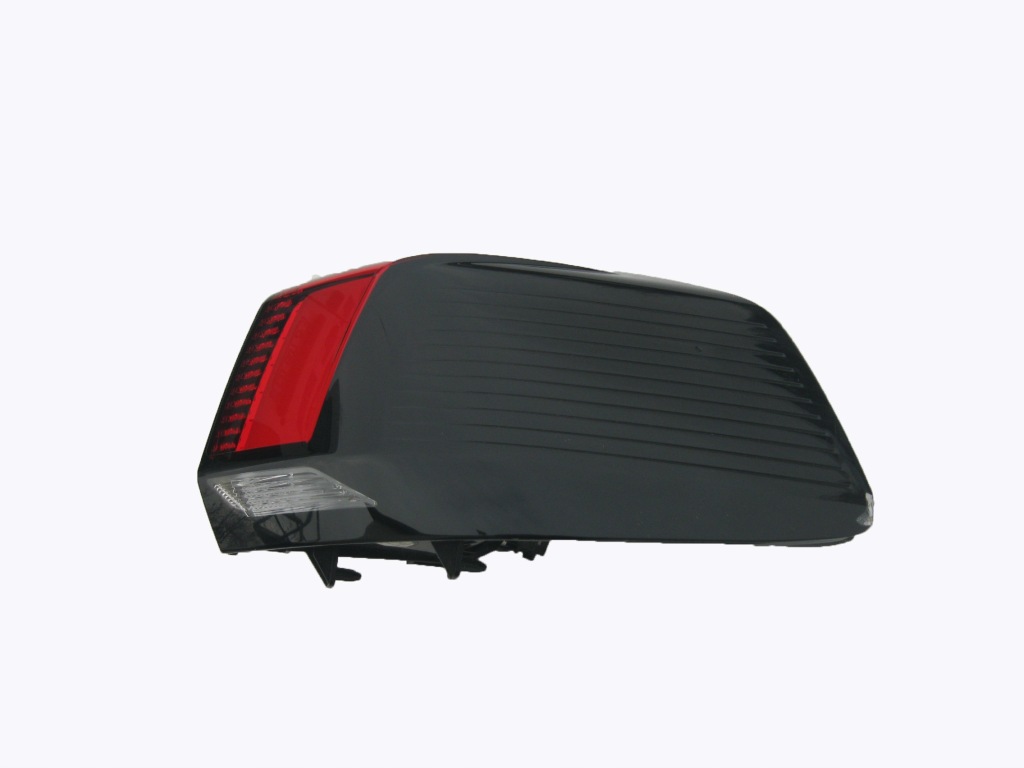 фото №1, Лампа правая задняя задняя led peugeot 5008 ii 16-19 eu