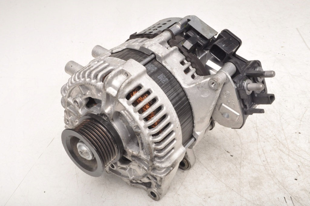 Купить Ford fiesta mk8 1.0 eco генератор l1ta-11238-ba