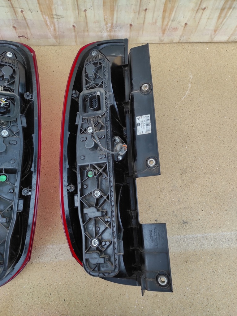 фото №5, Лампа задняя задняя правая левая fiat doblo ii