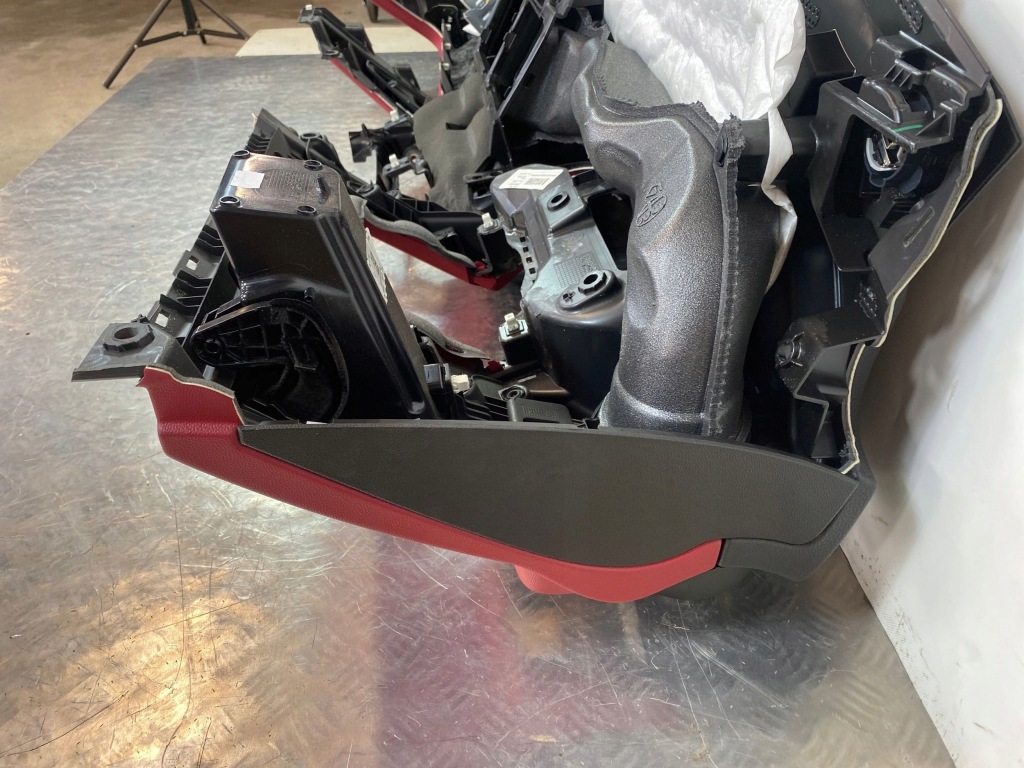 2021 alfa romeo stelvio приборная панель приборная Киев