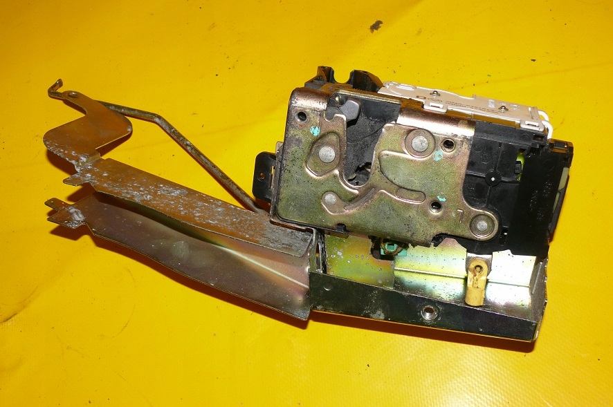 фото №1, Замок дверь левый перед jaguar s-type lift 02-06