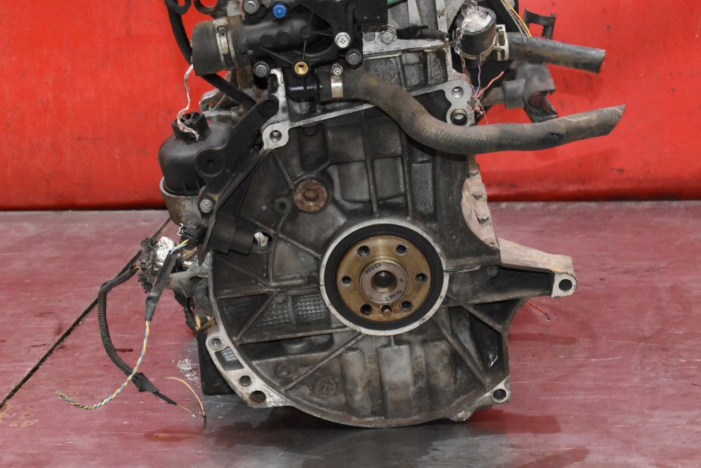 фото №15, Двигатель блок двигателя бензиновый kfu peugeot 207 1 i 1.4 16v 90 km 06-09