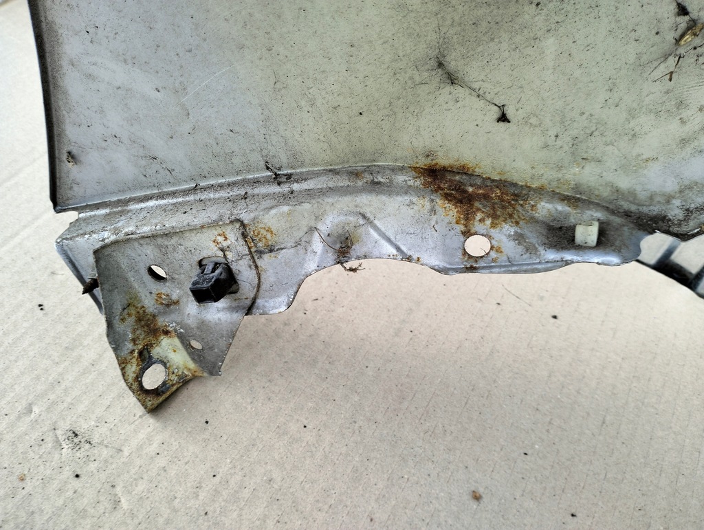 фото №16, Крыло правый перед kia rio ii lata 2005-2011 оригинал серебристый