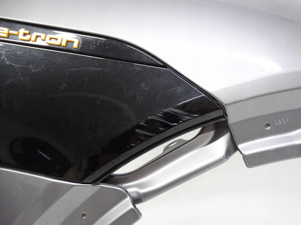 фото №8, Audi e-tron q8 e-tron 18- крила правий передній оригінальний