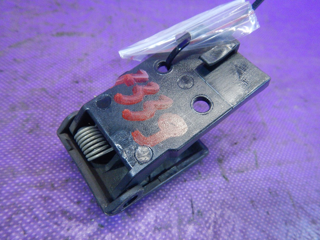 фото №3, Hyundai i10 i 07- рычаг ручка открывания капот