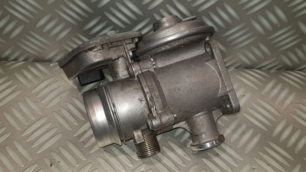 Bmw e53 e60 e71 e83 e90 3.0 d дросельна заслінка повітря 7804384 клапан egr 07r Ціна