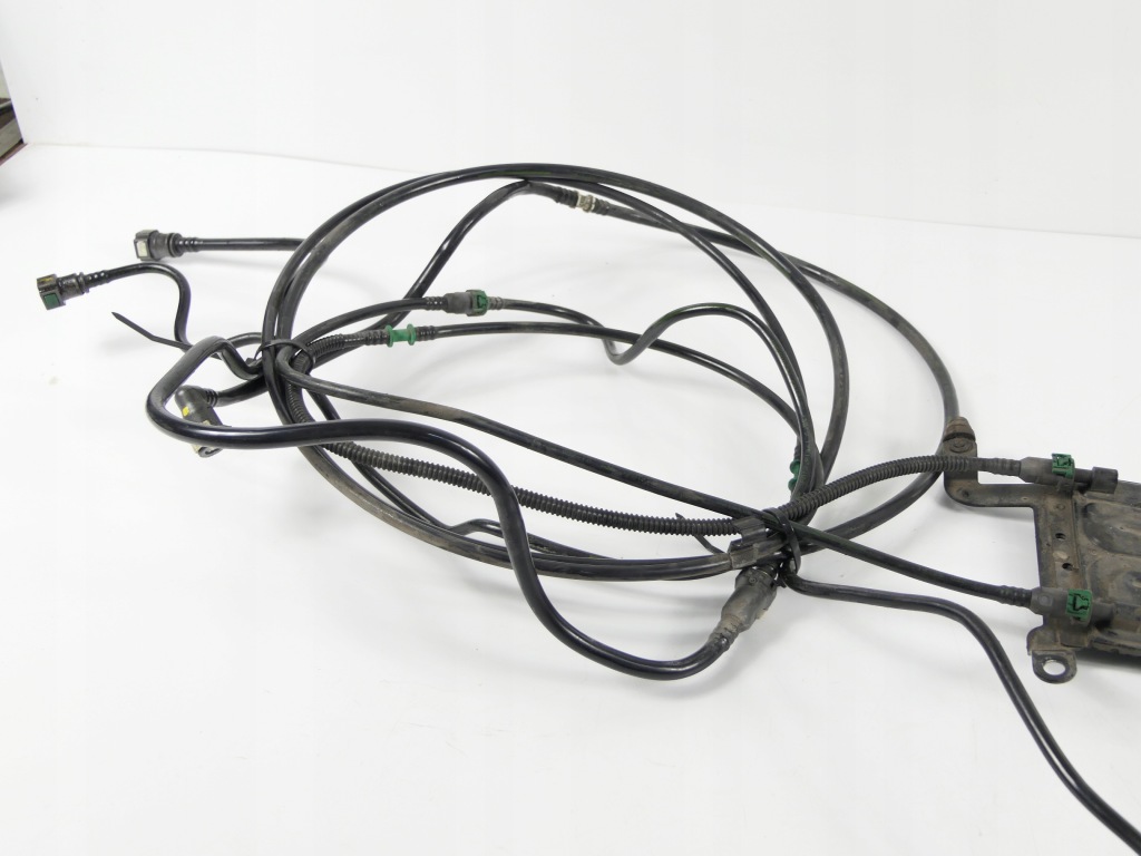 Радиатор топлива пабтрубок  шланг топлива od бака peugeot 5008 i 1 1.6 hdi Киев