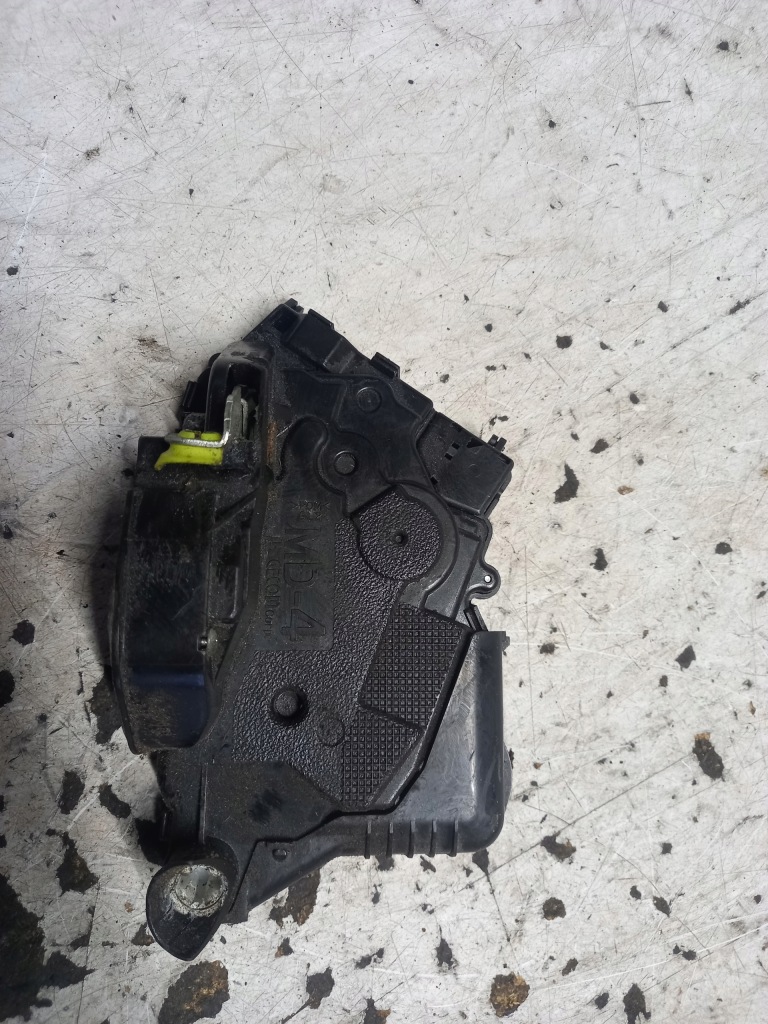 фото №1, Замок дверь передний левый перед toyota yaris ii