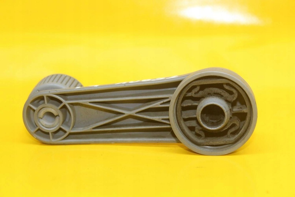 фото №7, Ручка стеклоподъемника открывания стекло vw transporter t4 multivan 1h0837581d