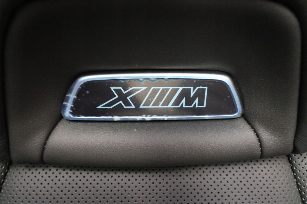 фото №9, Bmw xm x8 g09 салон сиденья заднее сиденье обшивки individual вентиляция массаж