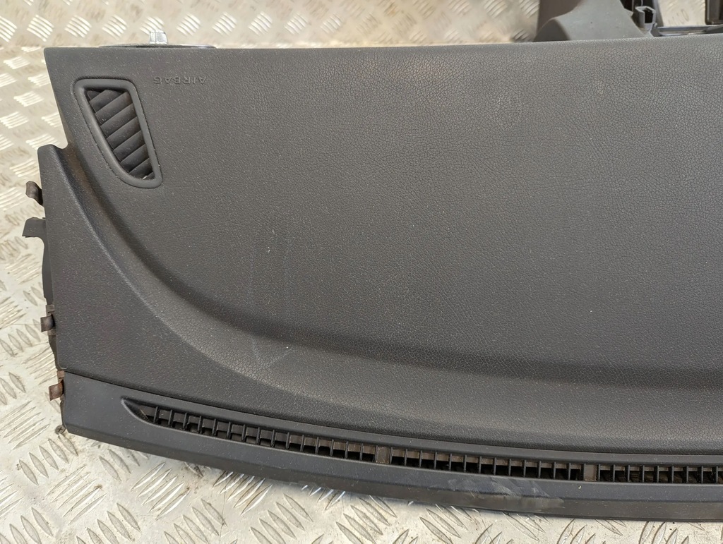 фото №13, C-klasa w205 2014-2018 панель приладів приладова консоль подушка безпеки kpl