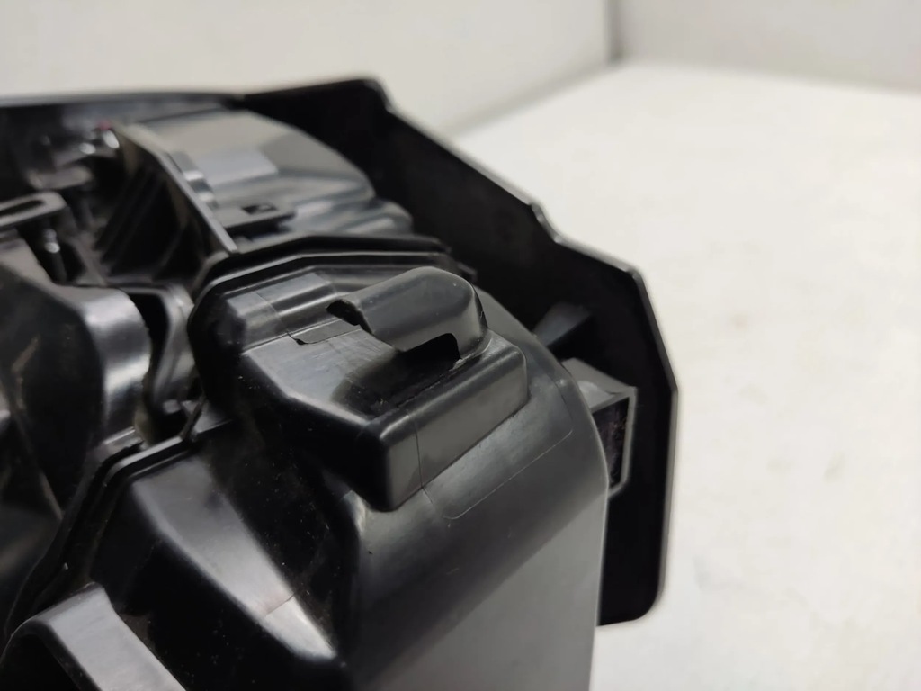 фото №9, Bmw 5 g30 g31 2020 кронштейн na освежитель воздуха