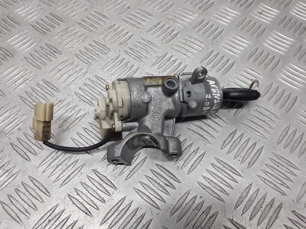 фото №6, Замок зажигания ключ toyota avensis verso 45020-28-7