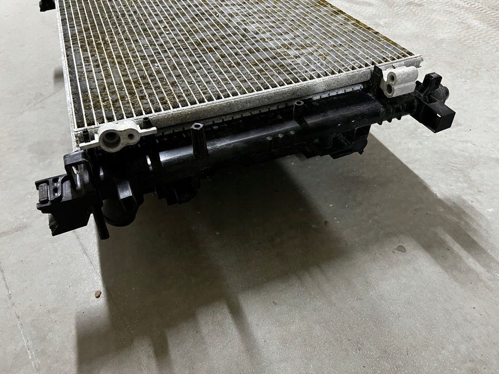 фото №9, Комплектна радіатор кондиціонера з вентилятор dacia sandero ii 0.9 tce