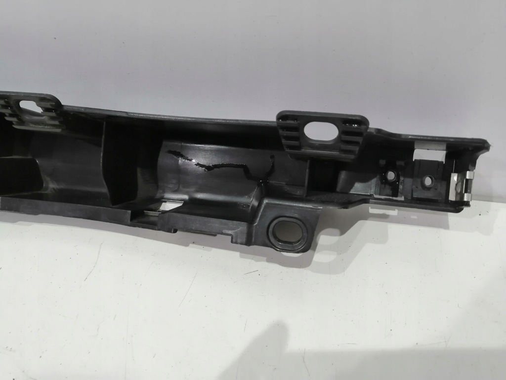 фото №7, Audi r8 4s0 кронштейн накладки порога