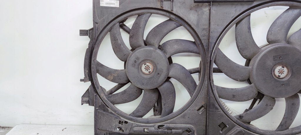 фото №6, Вентилятори + корпус audi q5 a4 a5 8k0121003m ok