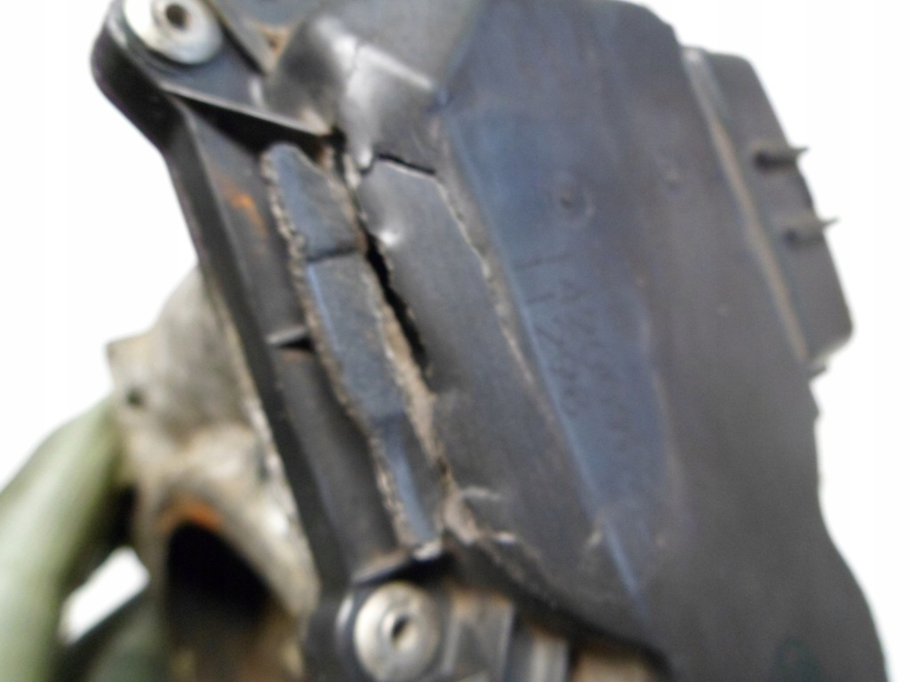 фото №5, Ford volvo s60 2.5t дроссельная заслонка 31331277