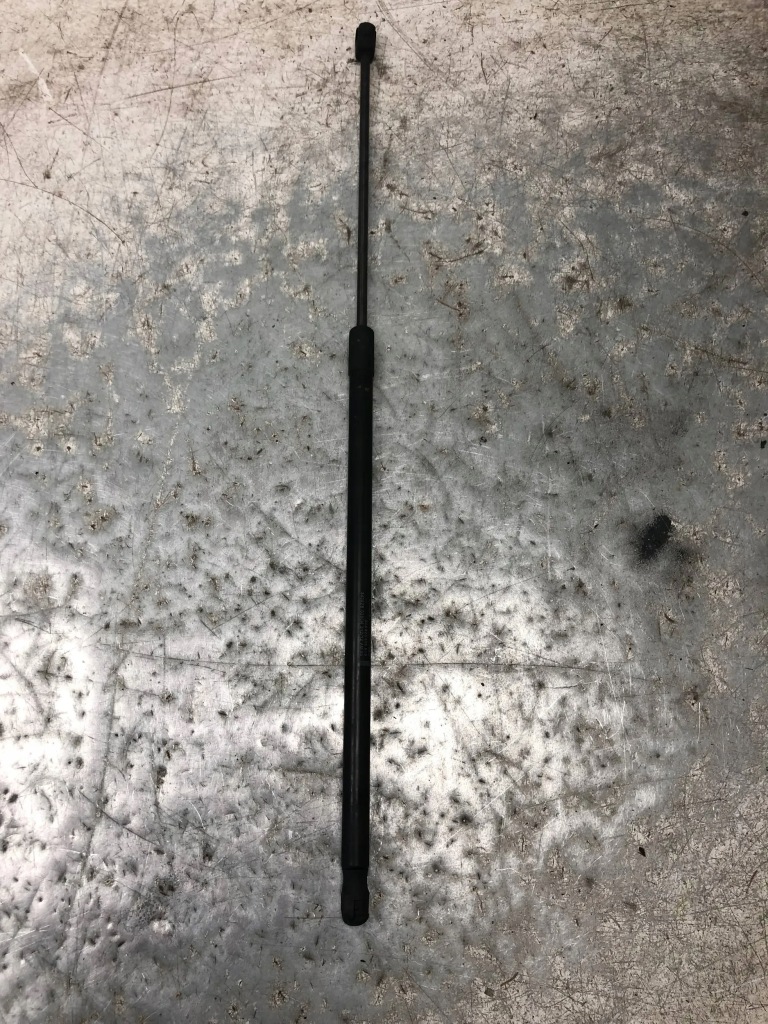 фото №1, Привод капот vw passat cc lift 3c8823359