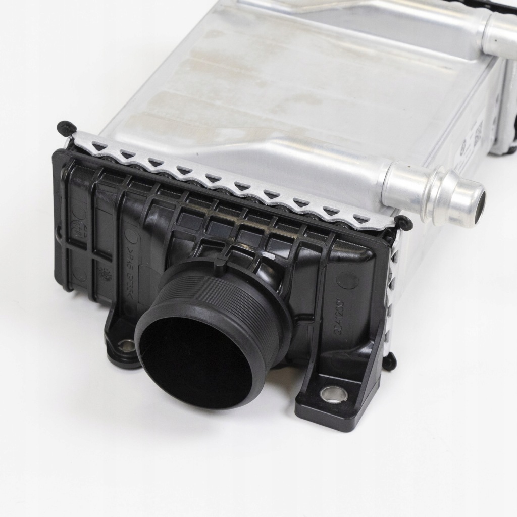 Alfa romeo stelvio интеркулер 50533819 2.2 d Цена