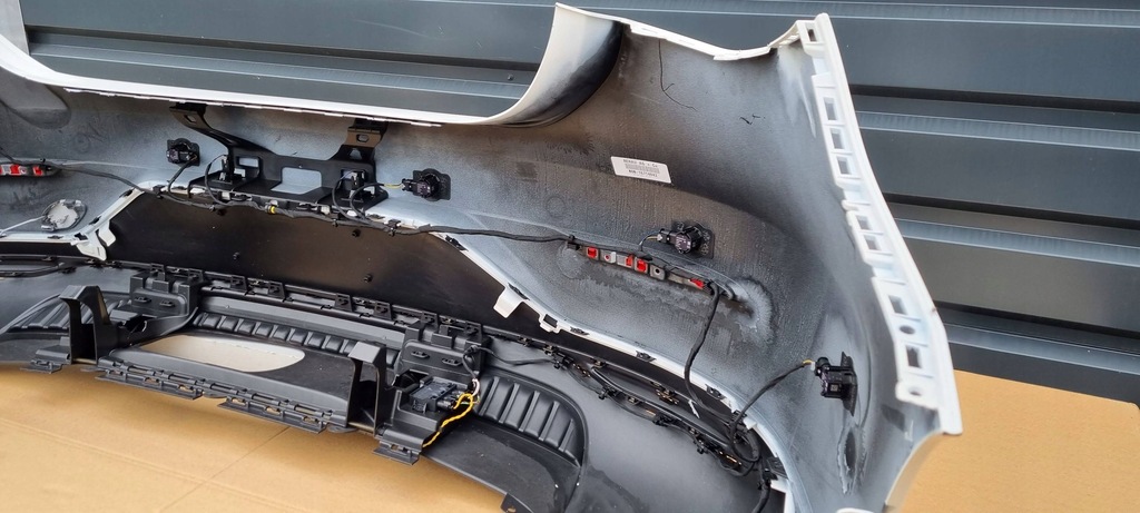 фото №12, Mercedes eqe v295 sedan 2022- бампер задняя оригинал d277