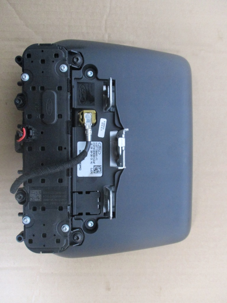 фото №3, Ford fiesta mk8 ecosport дисплей модуль usb hub