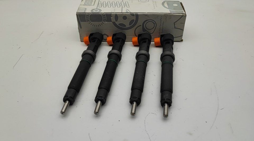 Форсунка mercedes w212 w204 c220 w221 2.2 cdi Ціна